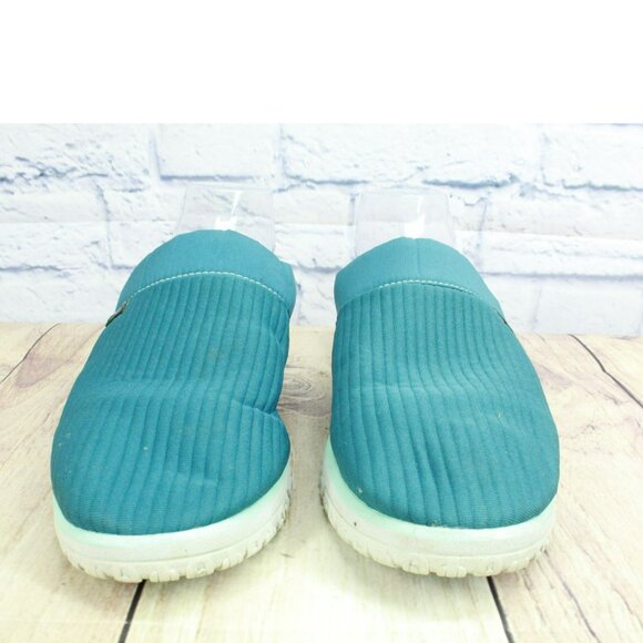 LL Bean Green Canvas Slip On Lightweight Airtight Slipper Scuff Size 10 M - Picture 4 of 9